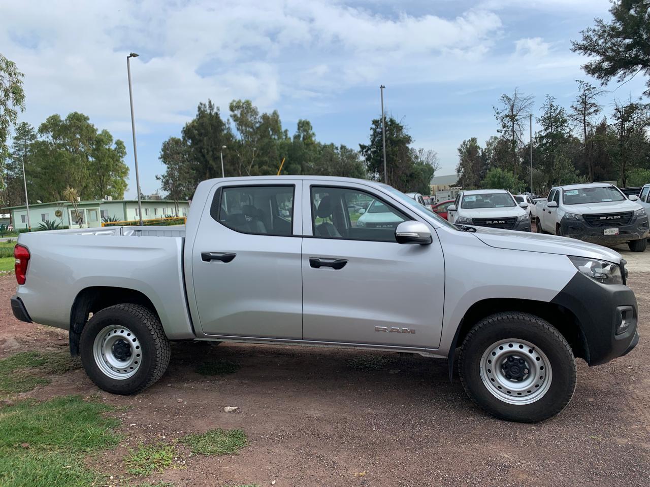RAM 1200 TRADESMAN